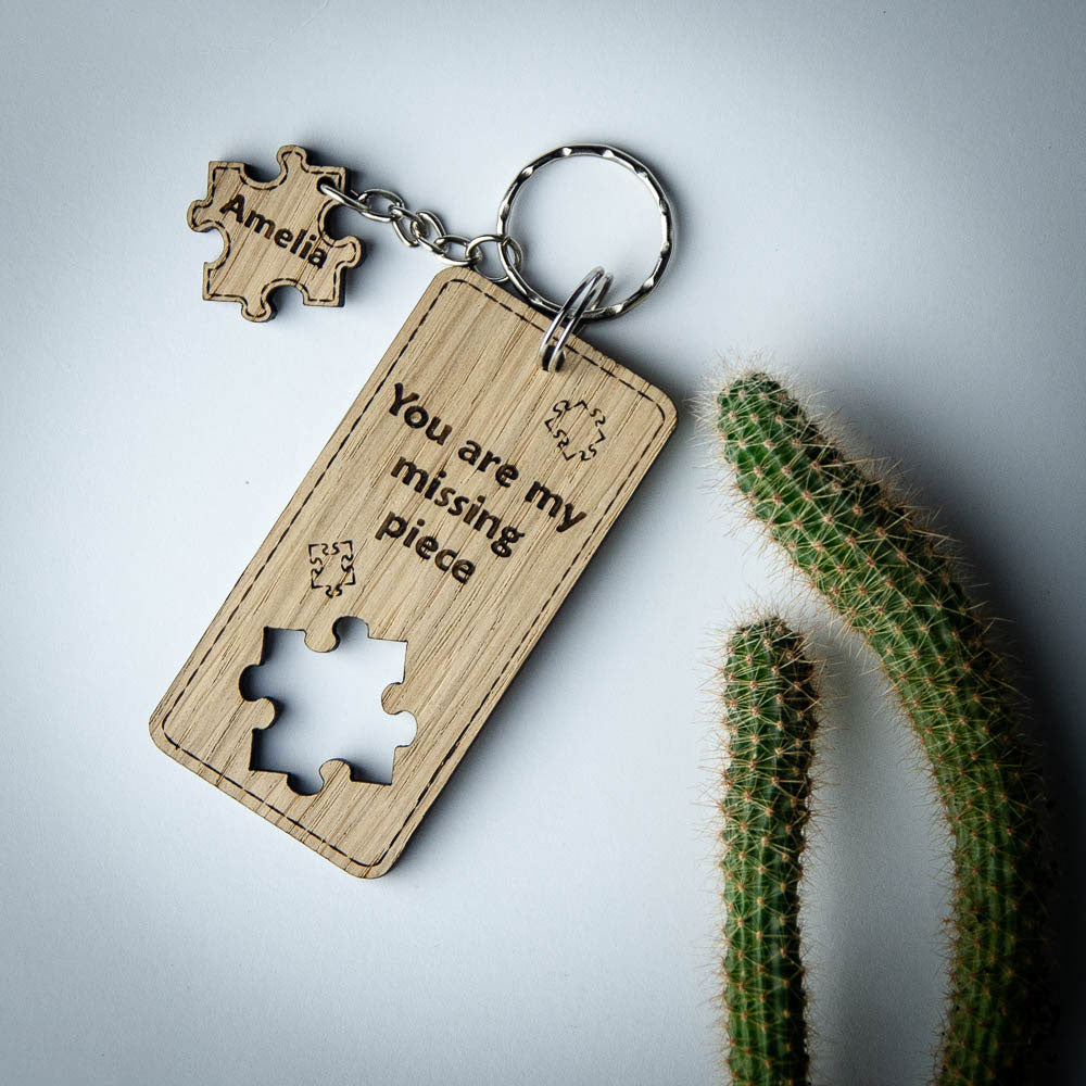 Wooden keyring with a jigsaw / puzzle