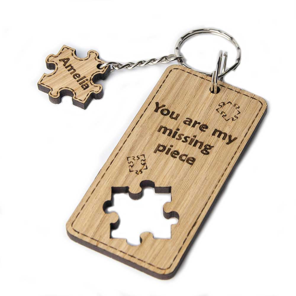 Wooden keyring with a jigsaw / puzzle