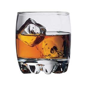 Personalised tumbler / whiskey glass with engraving